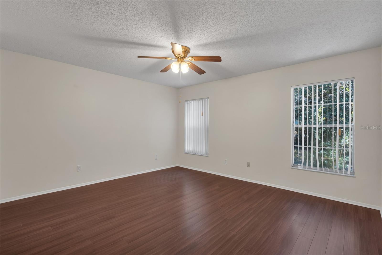 Image 13 of 39 For 10814 Wheaton Court