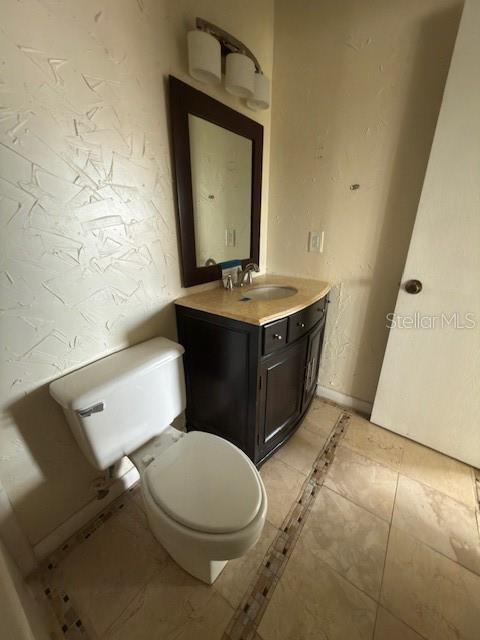 Image 8 of 20 For 2233 Normandy Boulevard