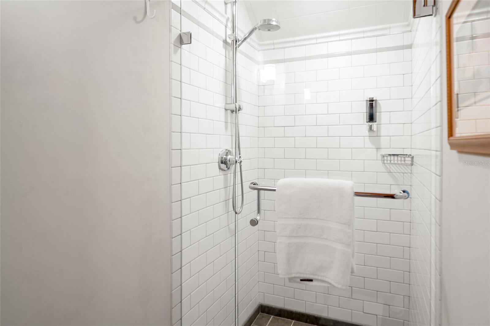 Image 38 of 100 For 241 Indian River Drive