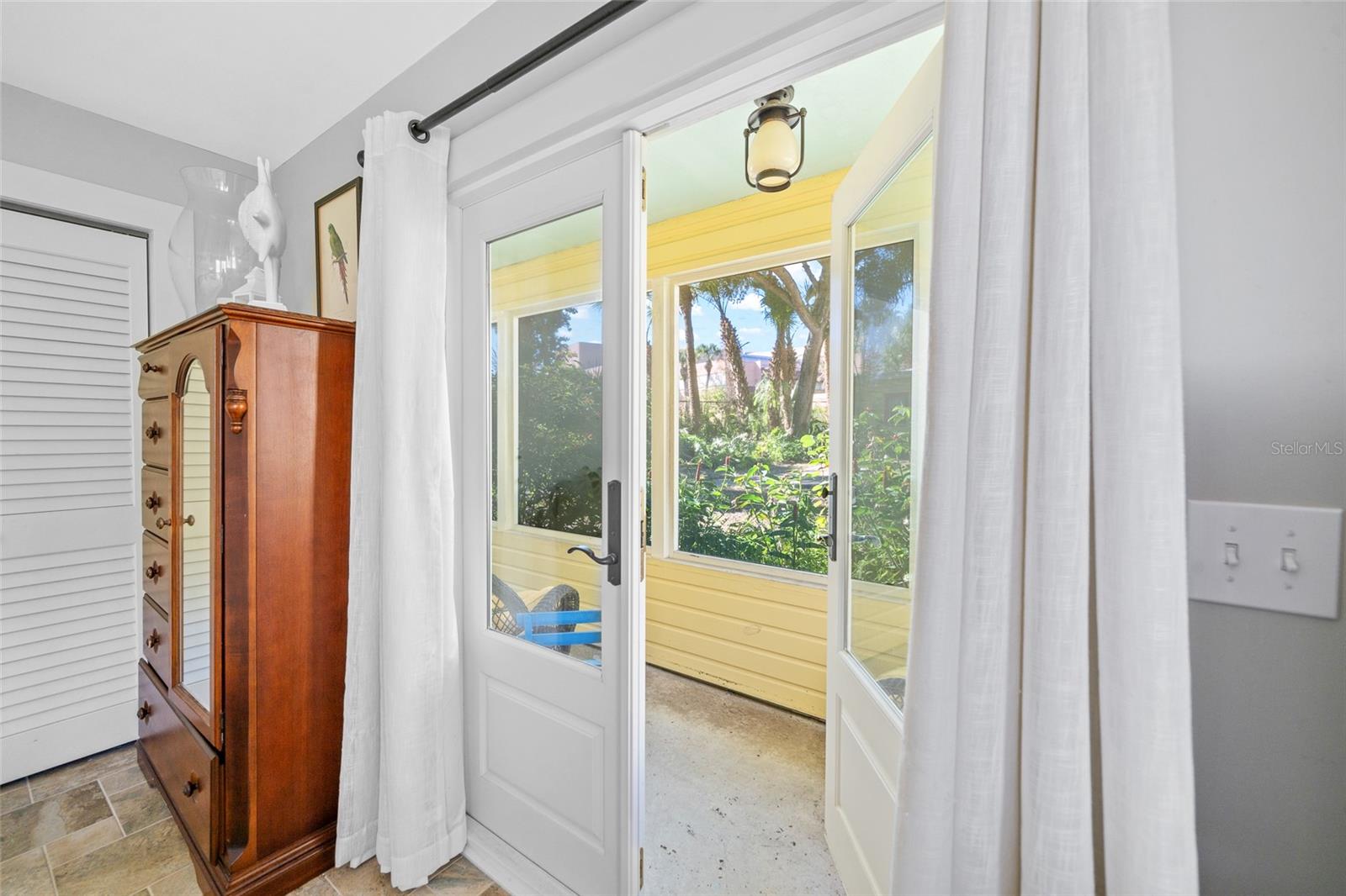 Image 45 of 100 For 241 Indian River Drive