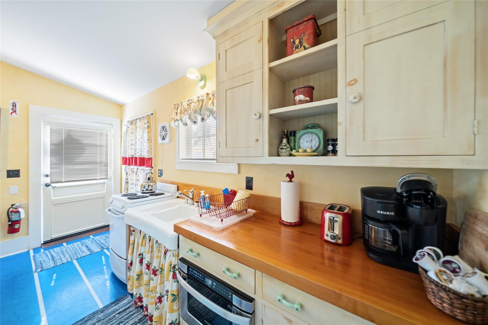 Image 52 of 100 For 241 Indian River Drive