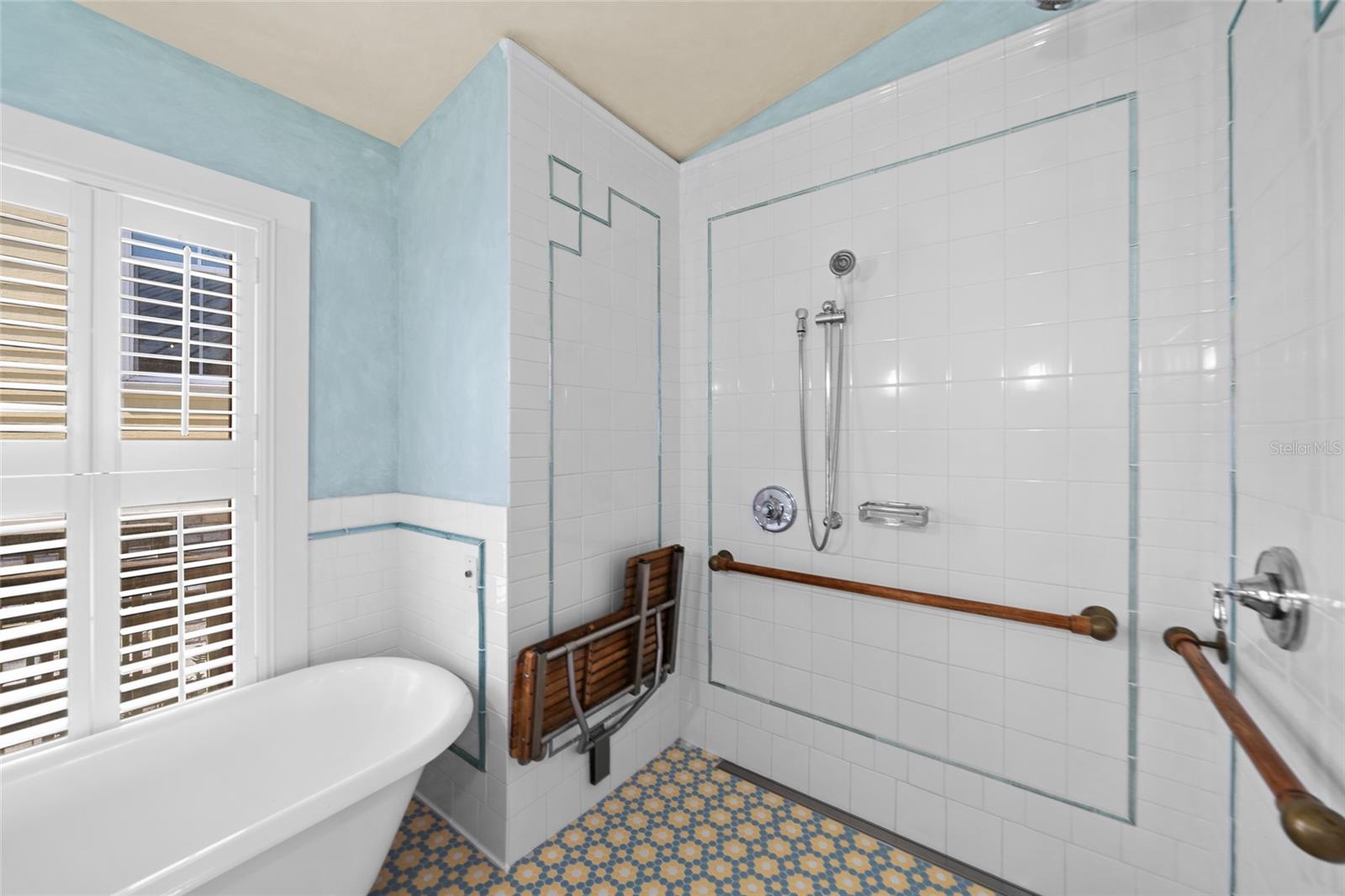 Image 56 of 100 For 241 Indian River Drive