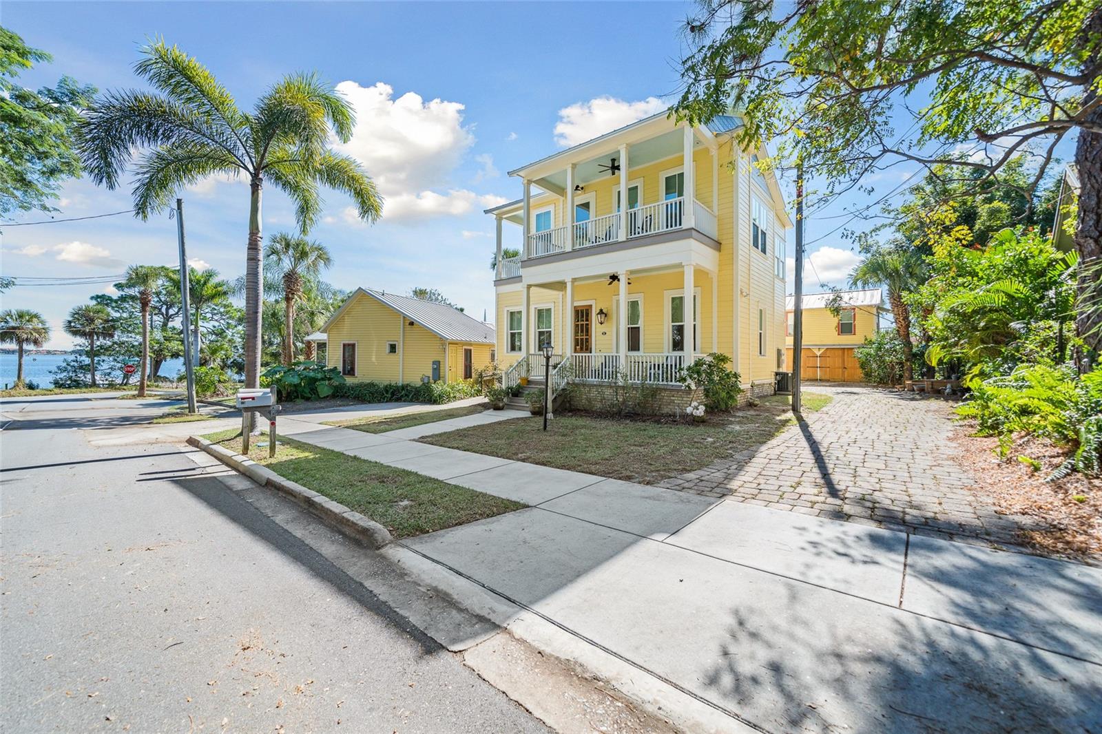 Image 57 of 100 For 241 Indian River Drive