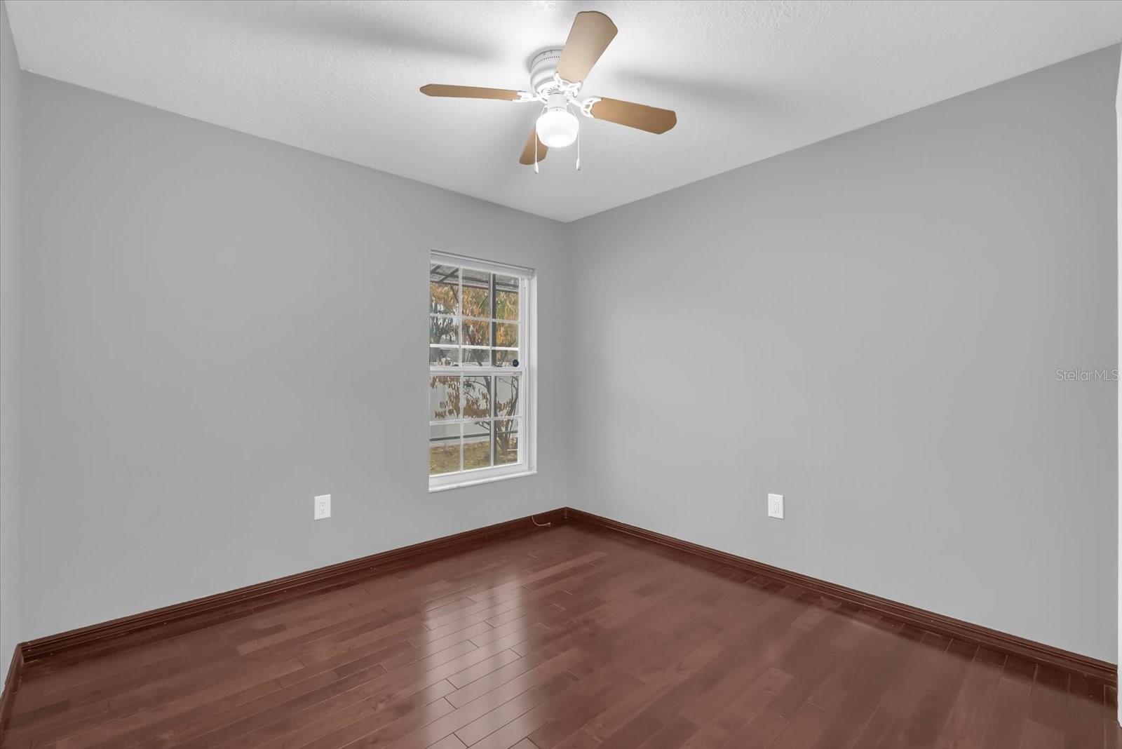 Image 19 of 32 For 405 Latonia Street