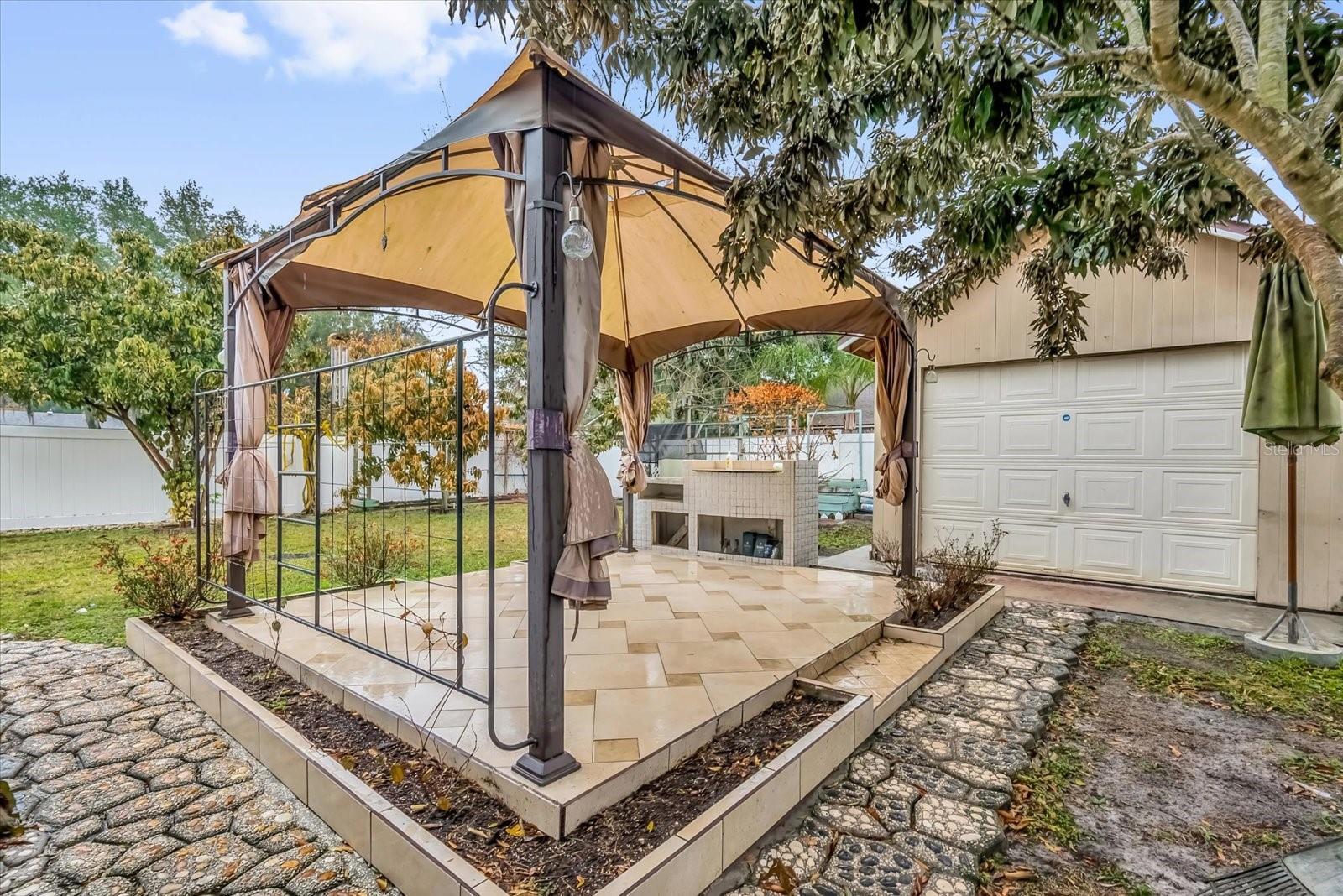 Image 2 of 32 For 405 Latonia Street