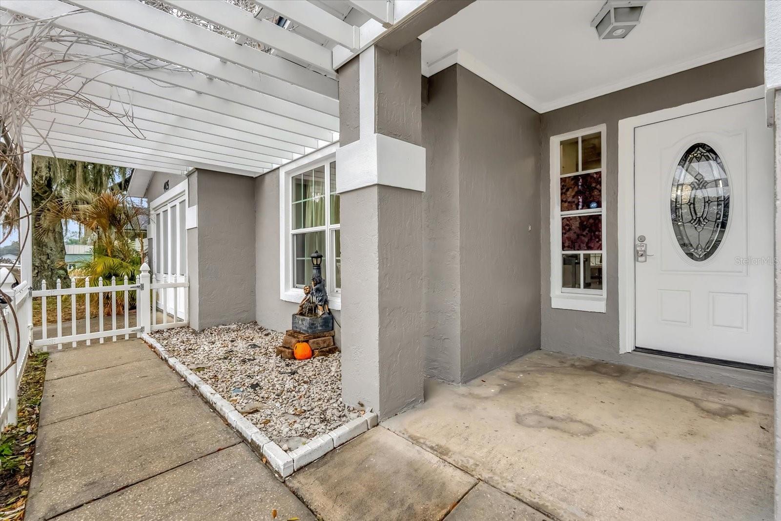 Image 5 of 32 For 405 Latonia Street