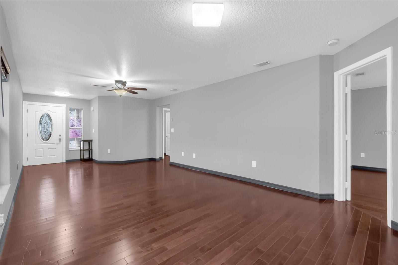 Image 8 of 32 For 405 Latonia Street