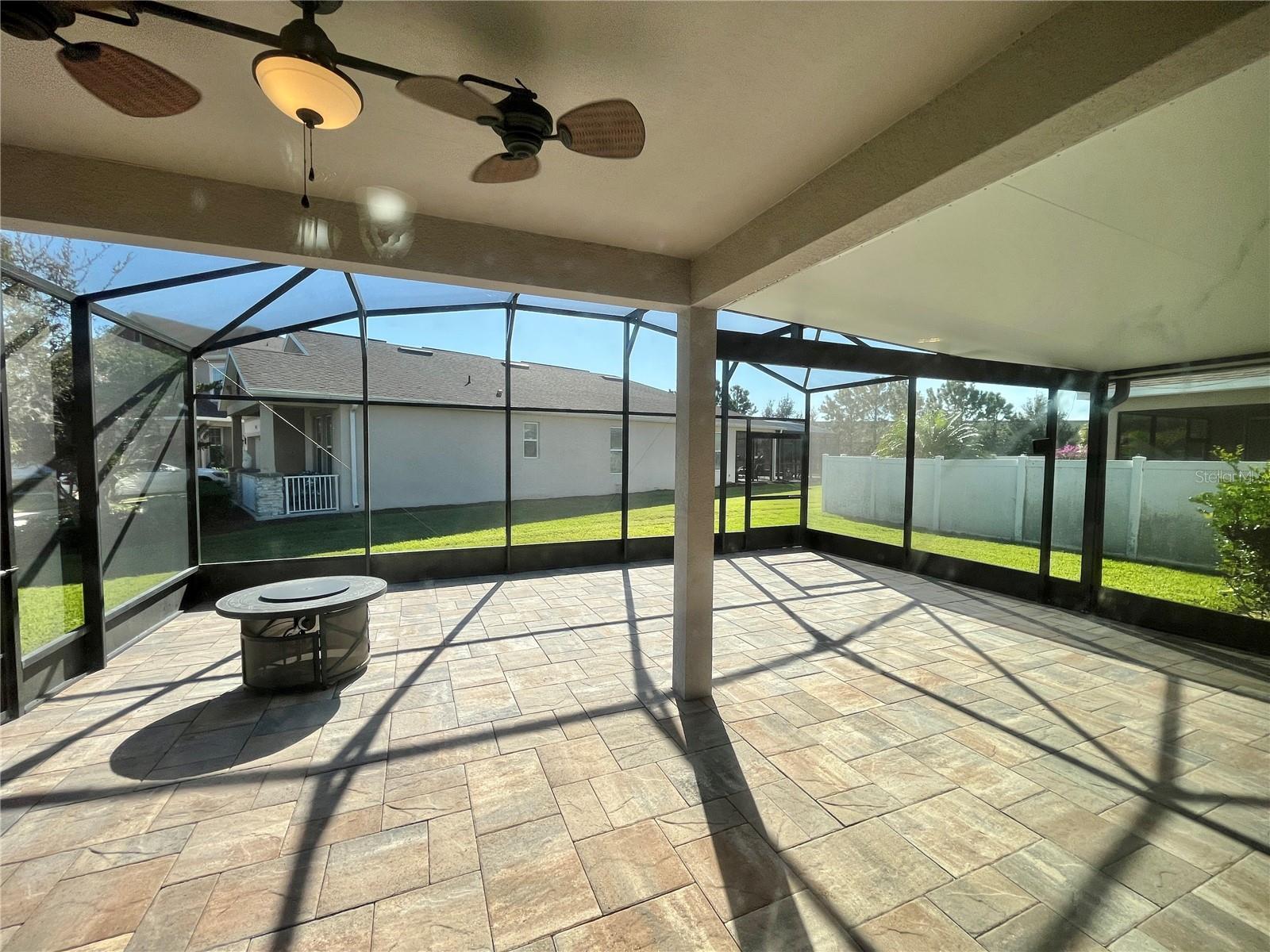 Image 8 of 24 For 1924 Siesta Falls Court