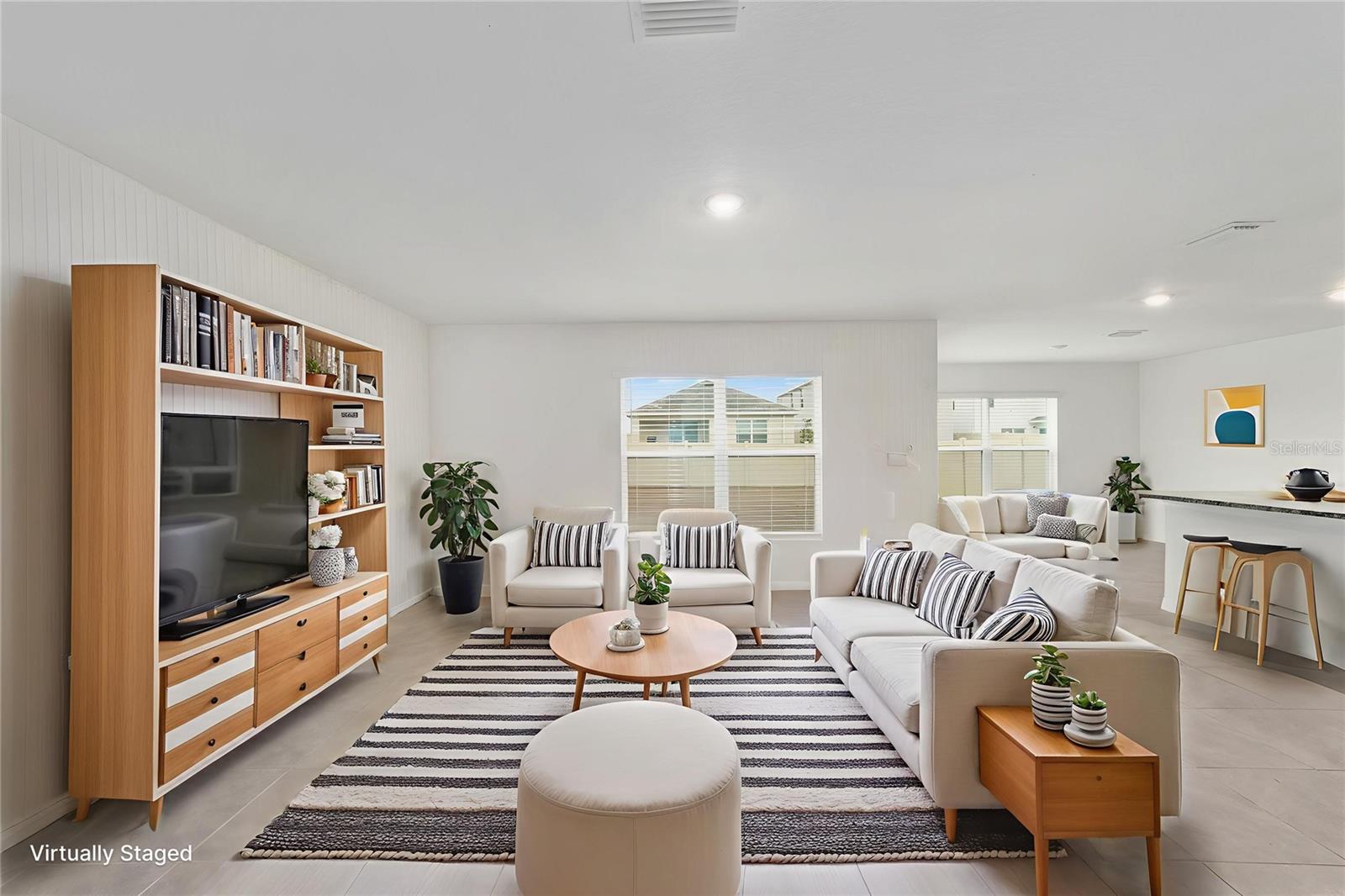 Image 12 of 52 For 8746 45th Court