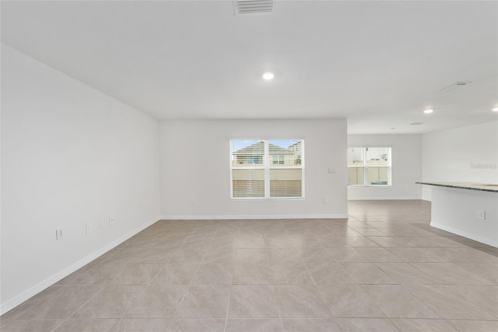 Image 13 of 52 For 8746 45th Court