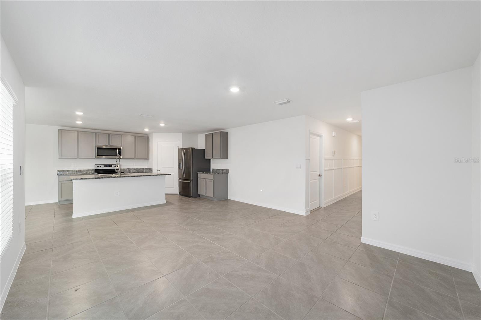 Image 15 of 52 For 8746 45th Court