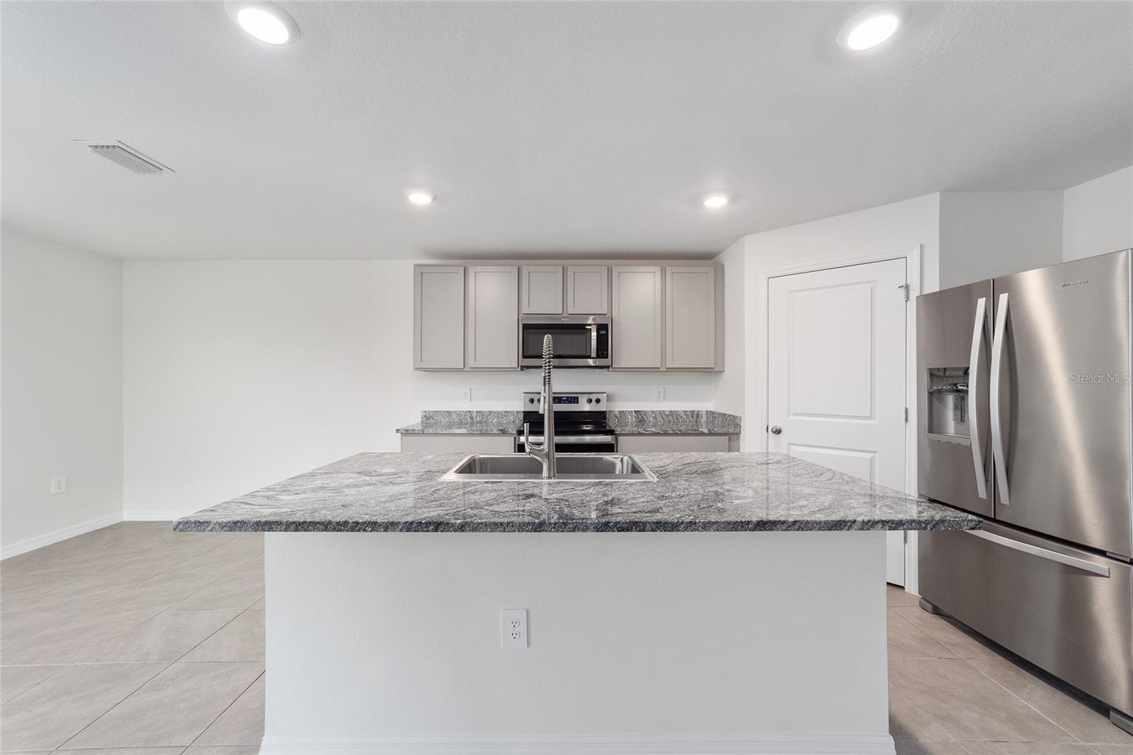 Image 22 of 52 For 8746 45th Court