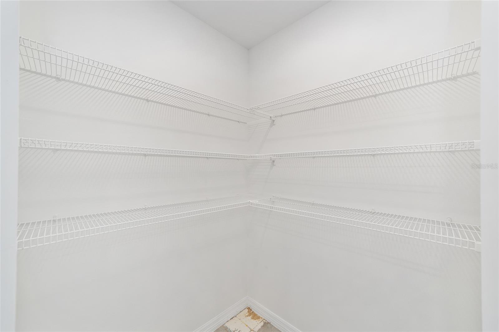 Image 27 of 52 For 8746 45th Court