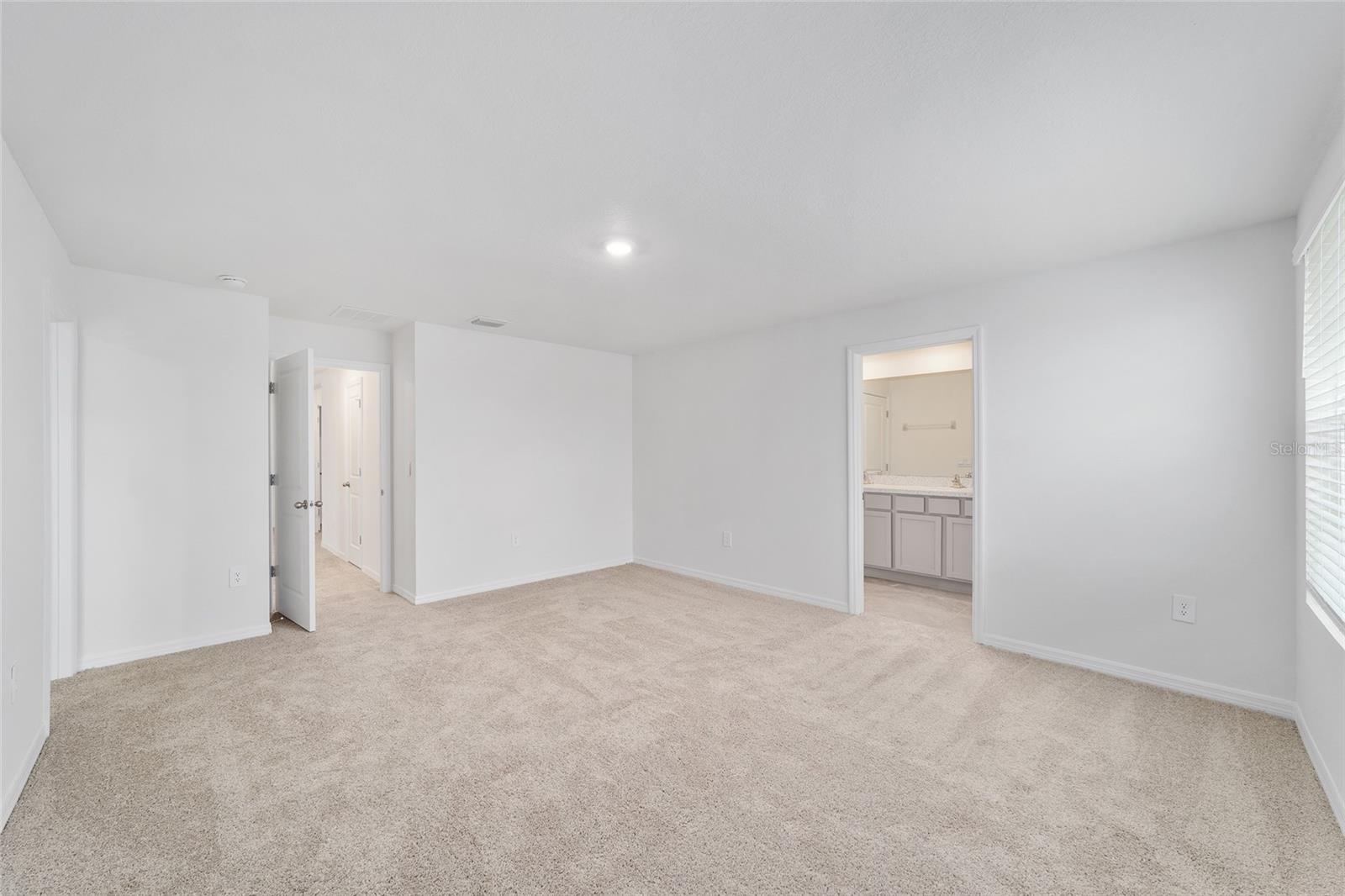 Image 40 of 52 For 8746 45th Court