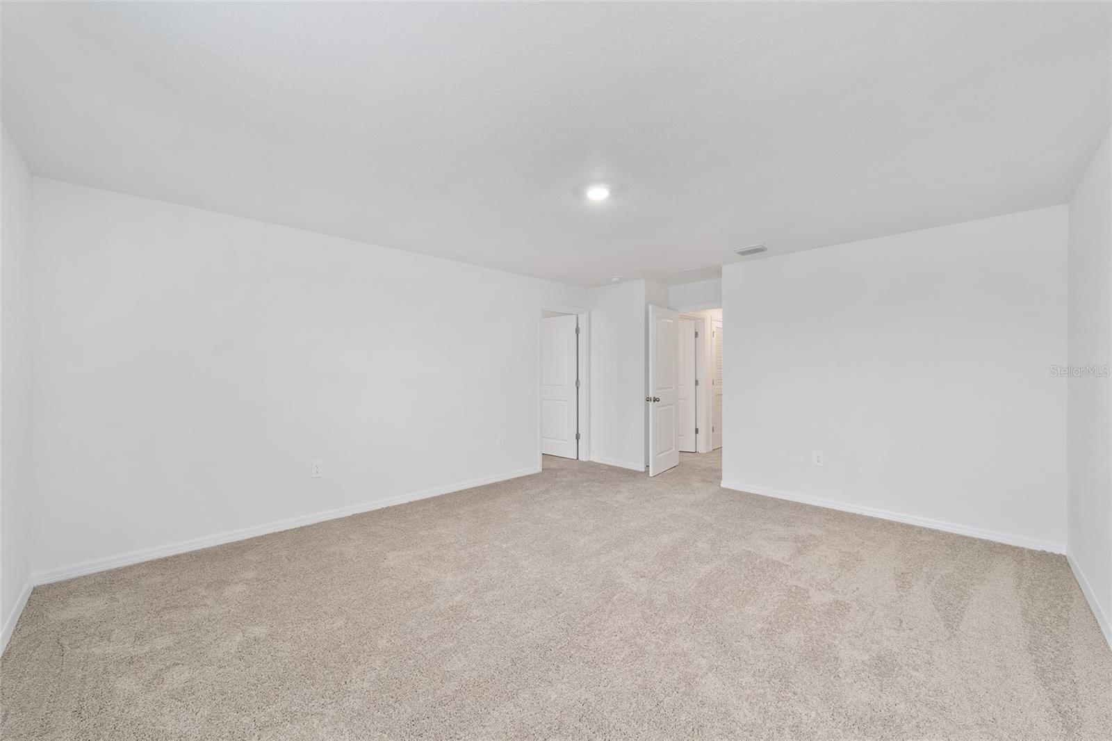 Image 41 of 52 For 8746 45th Court