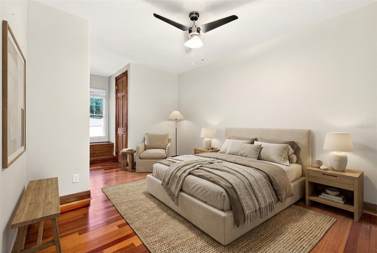 Image 21 of 56 For 16623 Royal Palm Drive