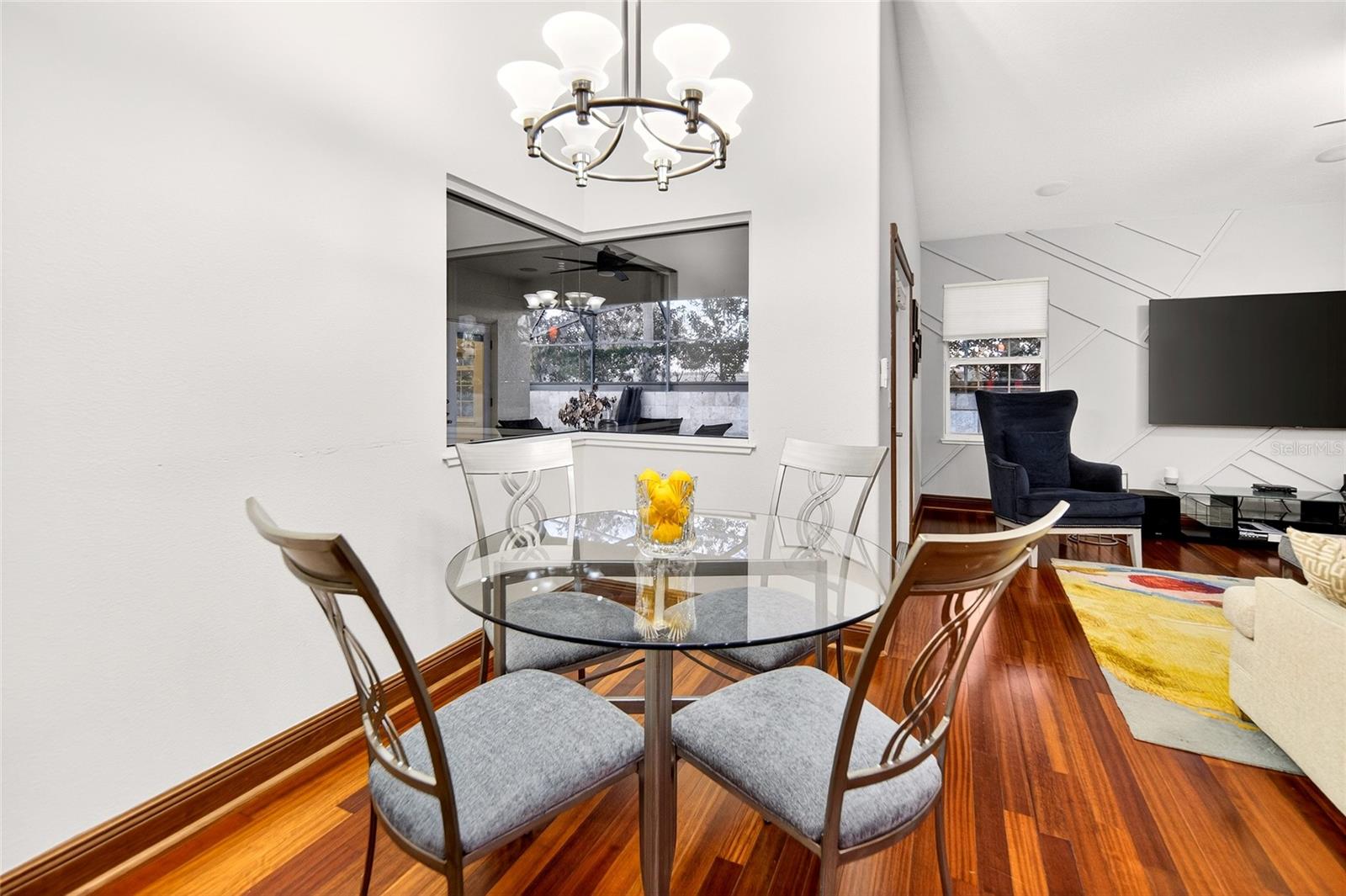 Image 34 of 56 For 16623 Royal Palm Drive