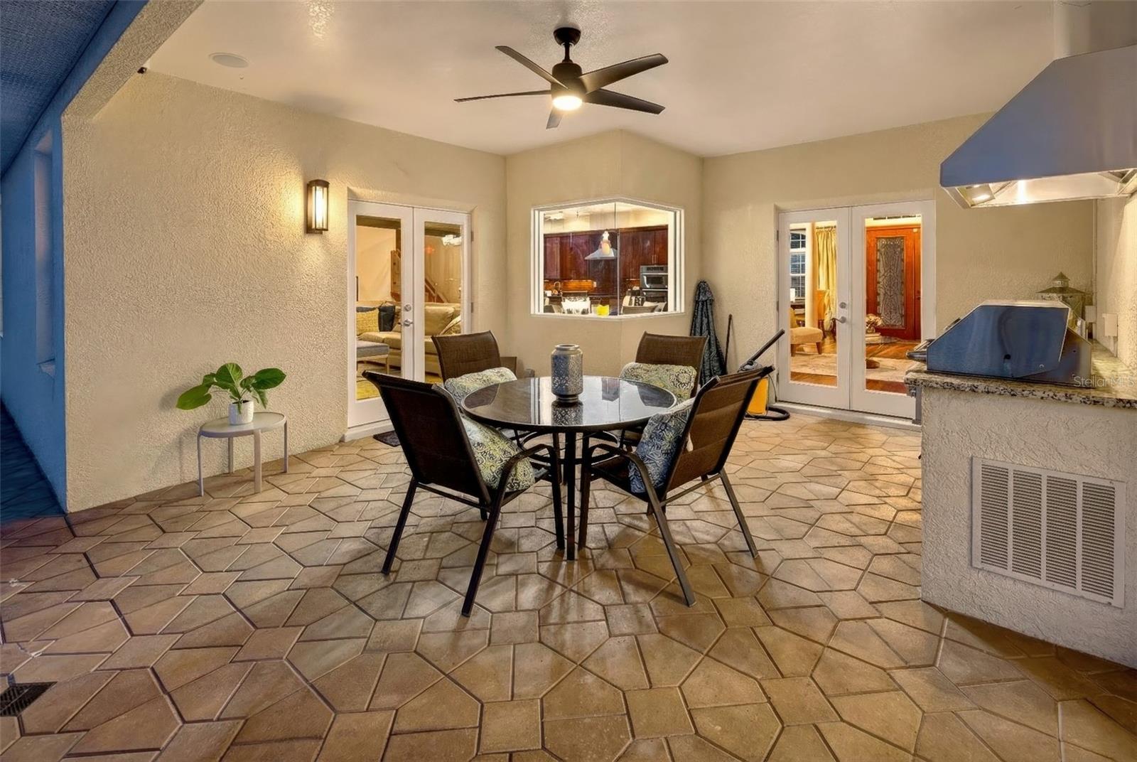 Image 48 of 56 For 16623 Royal Palm Drive