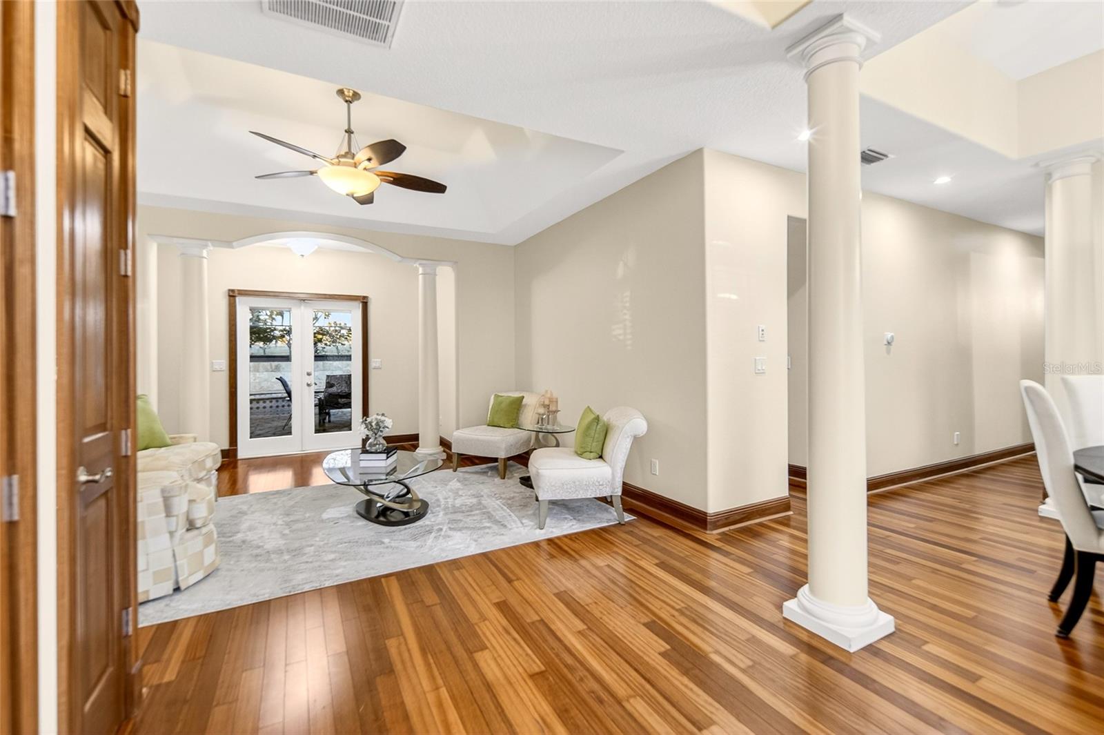 Image 5 of 56 For 16623 Royal Palm Drive