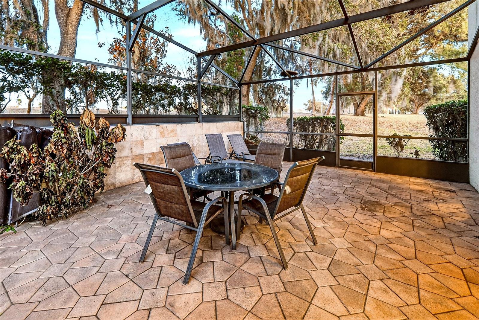 Image 51 of 56 For 16623 Royal Palm Drive