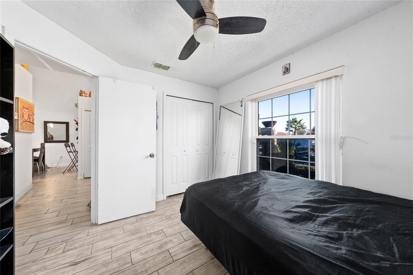 Image 16 of 30 For 3198 Sandy Shore Lane