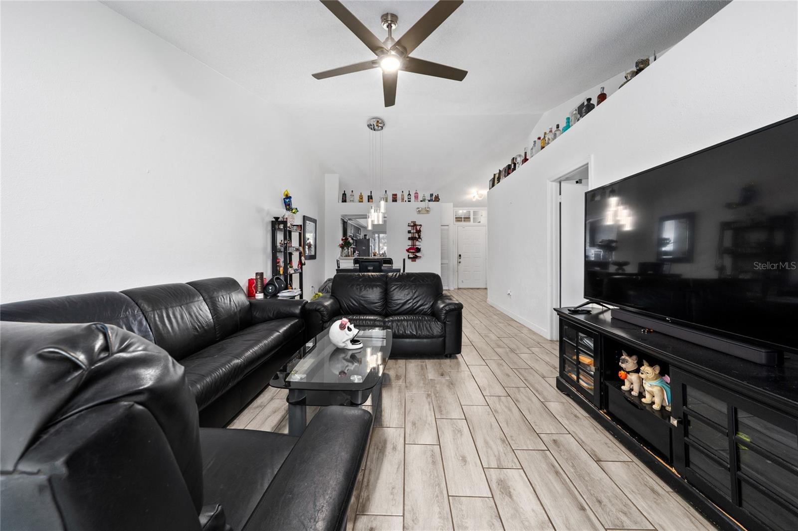 Image 21 of 30 For 3198 Sandy Shore Lane