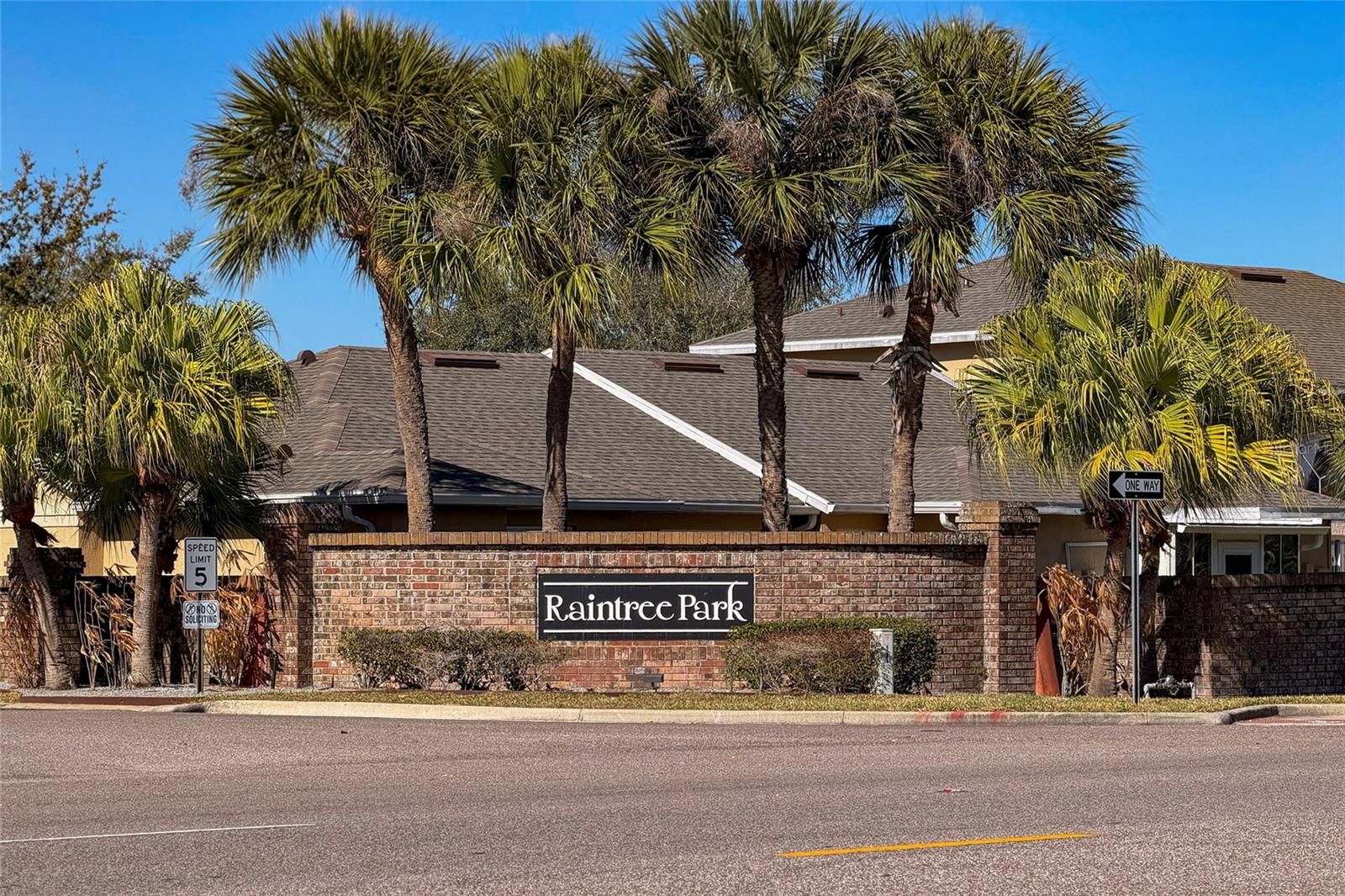 Image 5 of 30 For 3198 Sandy Shore Lane