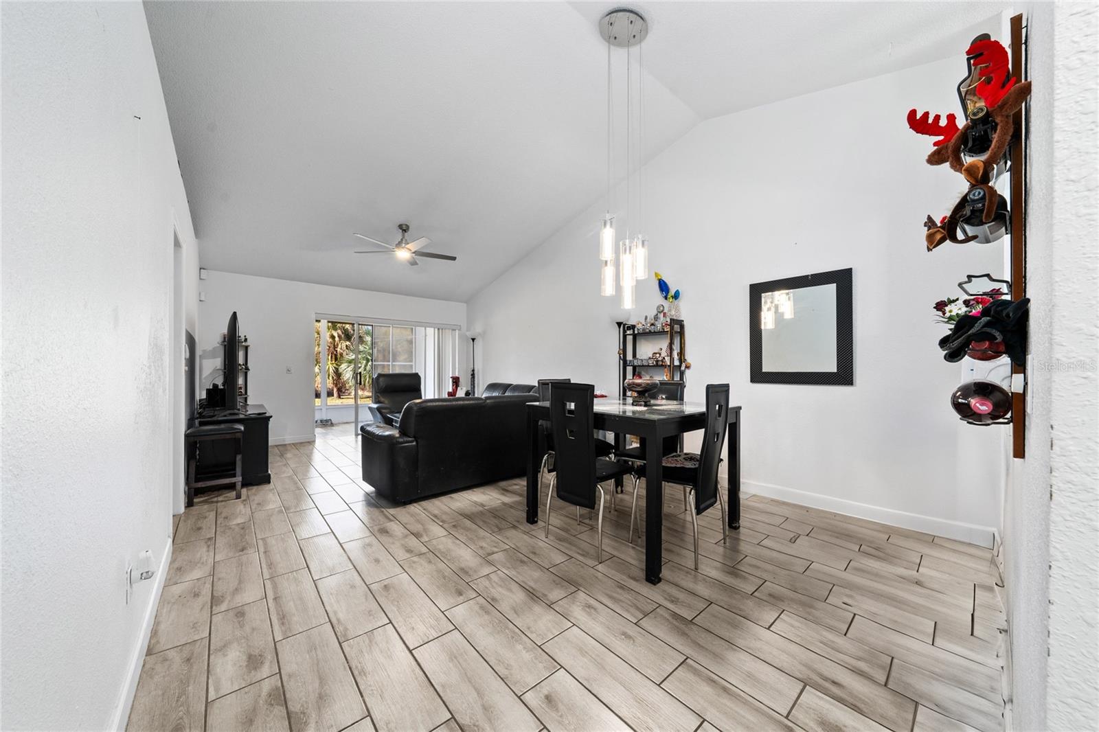 Image 9 of 30 For 3198 Sandy Shore Lane