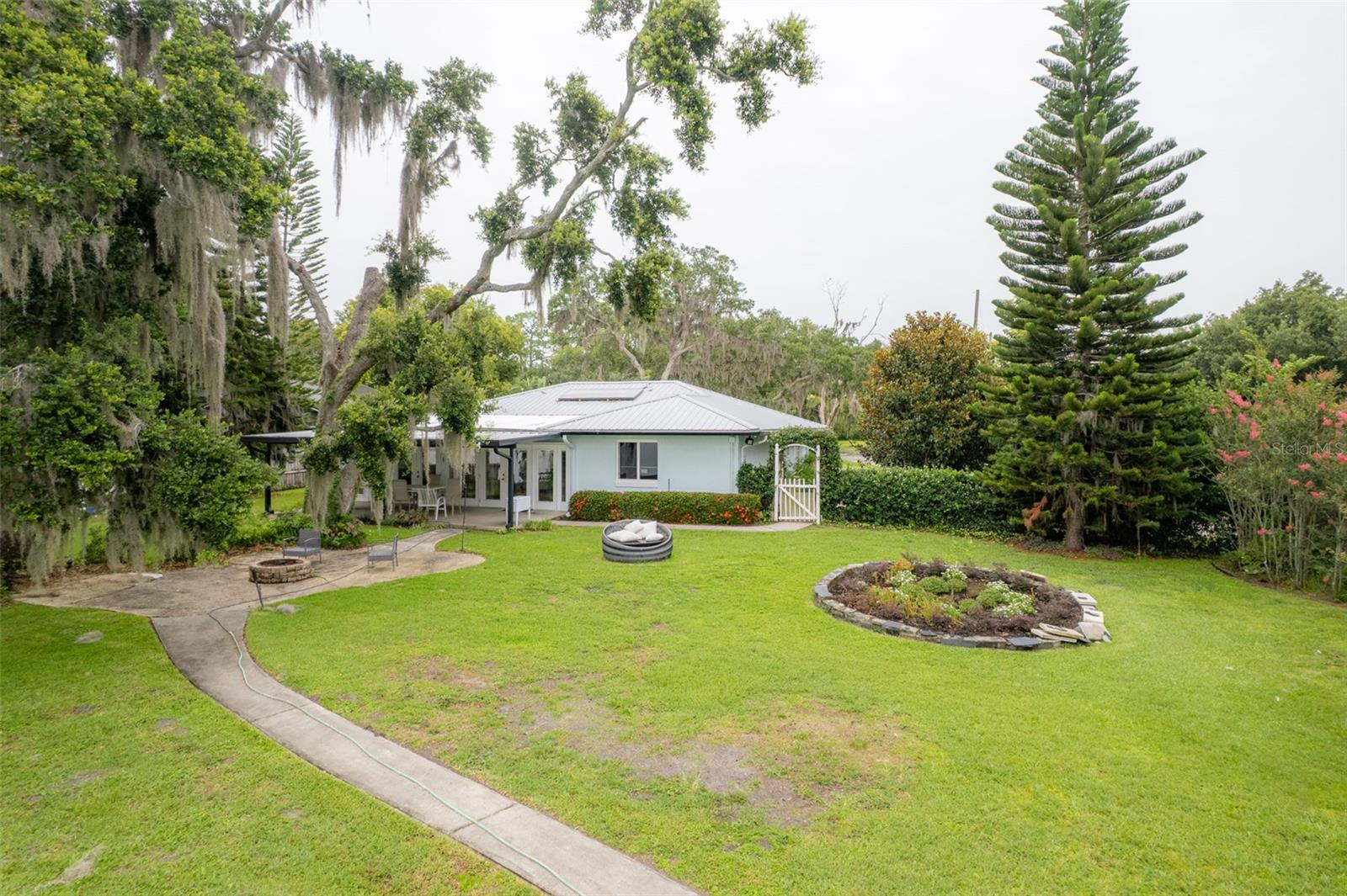 Image 28 of 35 For 5497 Alandale Court