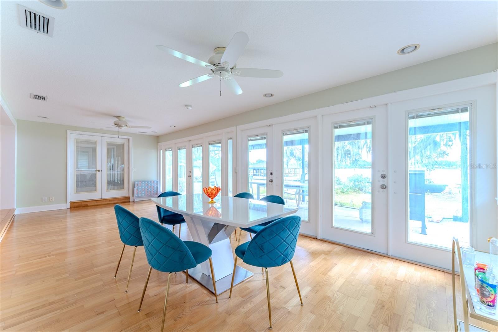 Image 5 of 35 For 5497 Alandale Court