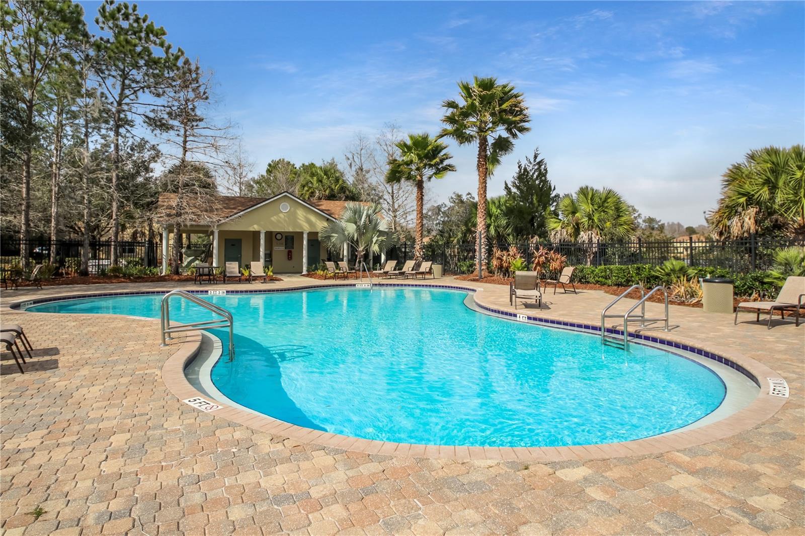 Image 31 of 31 For 608 Old Pine Court