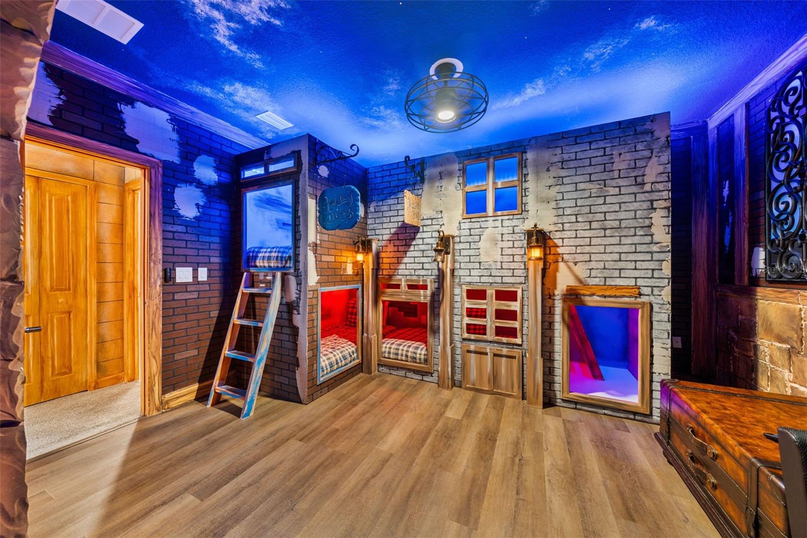 Image 13 of 82 For 1187 Kingsbarn Street