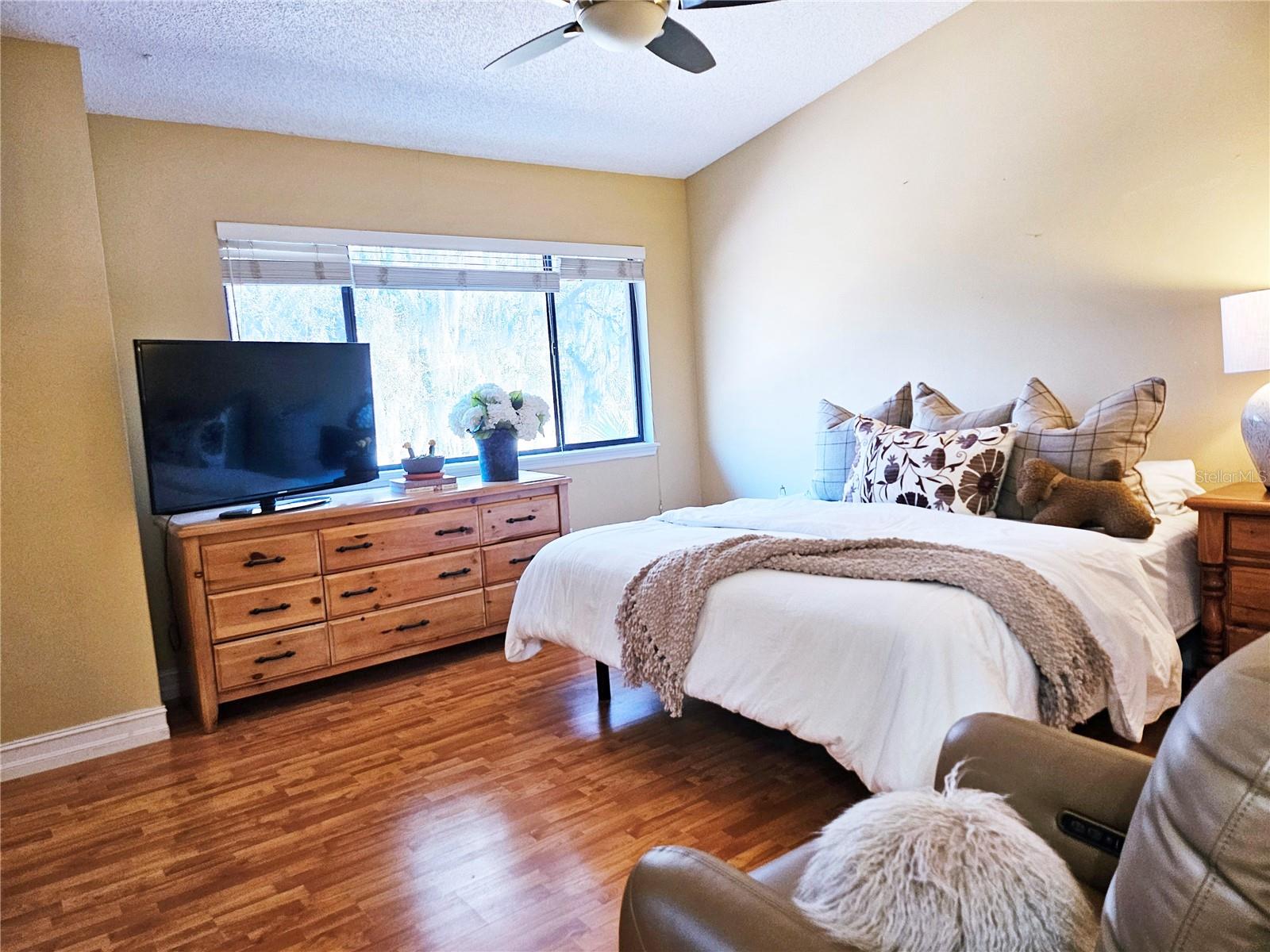 Image 15 of 40 For 446 Club Drive