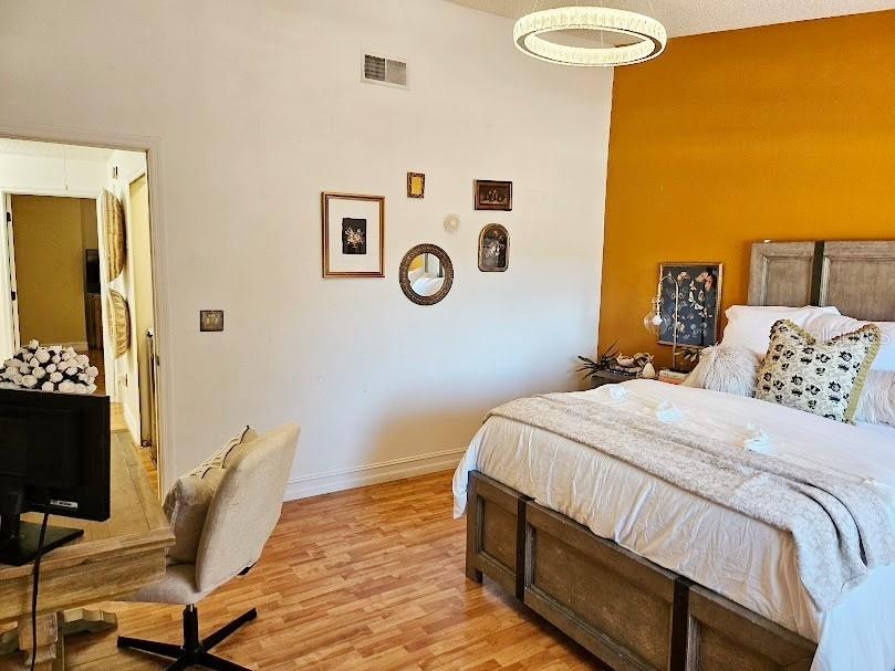 Image 21 of 40 For 446 Club Drive