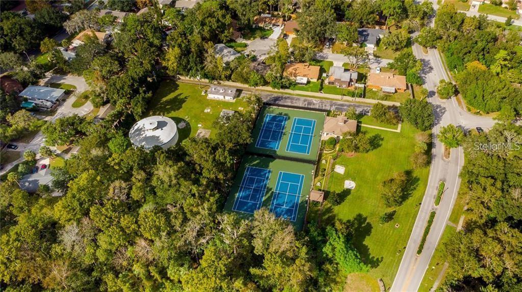 Image 33 of 40 For 446 Club Drive