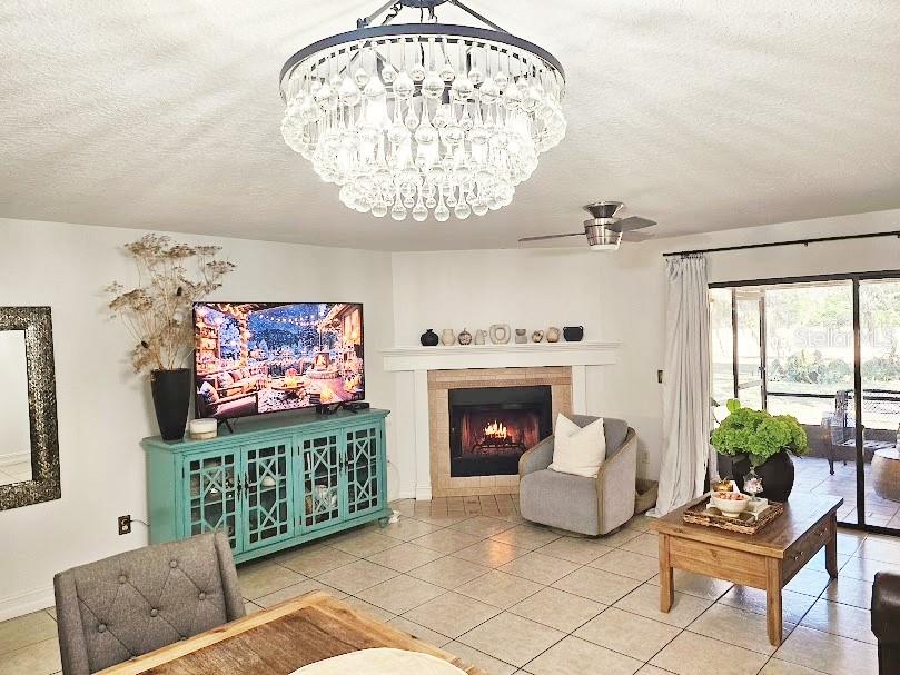 Image 6 of 40 For 446 Club Drive