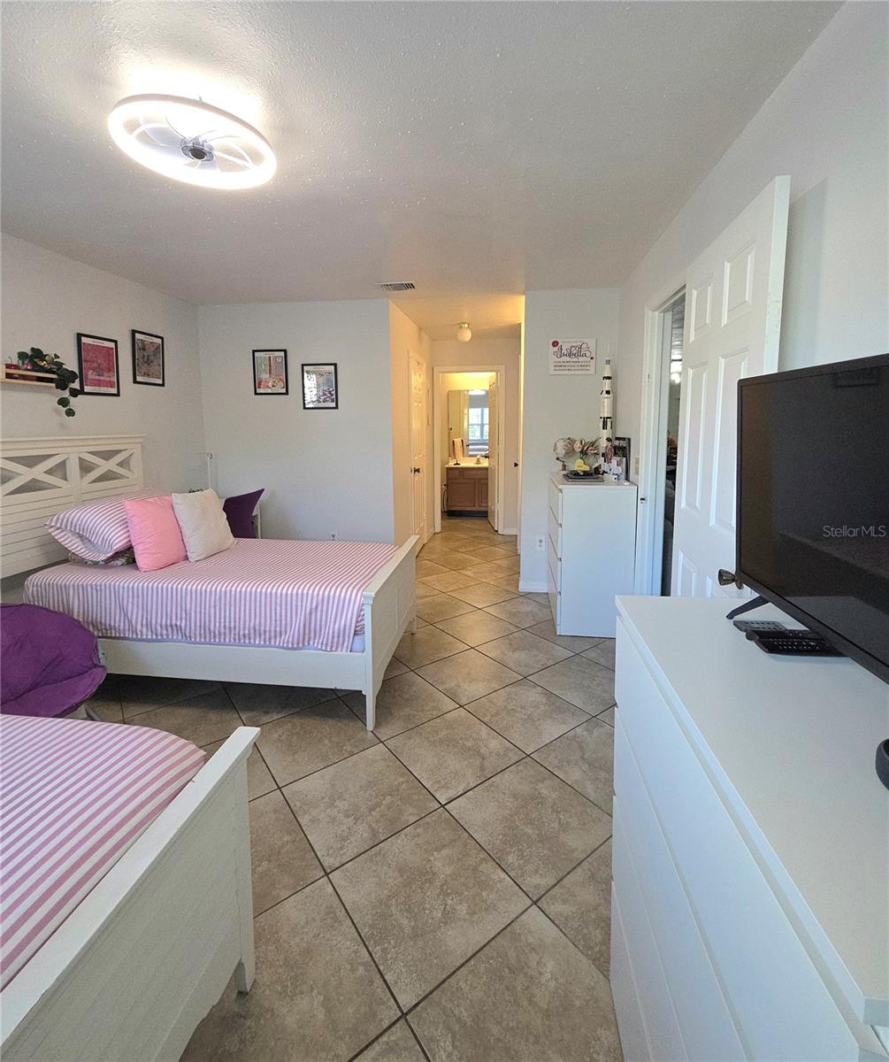 Image 18 of 24 For 8311 Olympia Court 8311