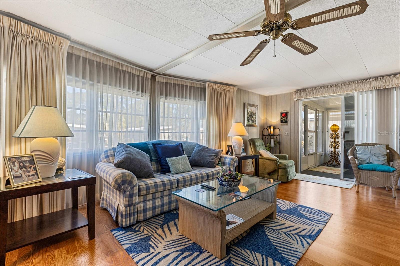 Image 13 of 35 For 313 Palo Verde Drive