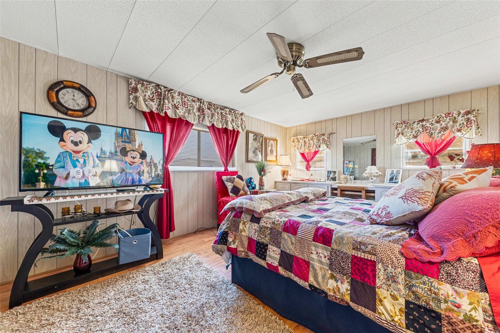 Image 18 of 35 For 313 Palo Verde Drive