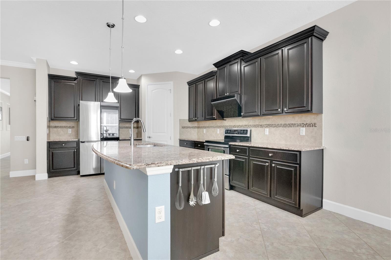 Image 10 of 46 For 13302 Roskin Lane