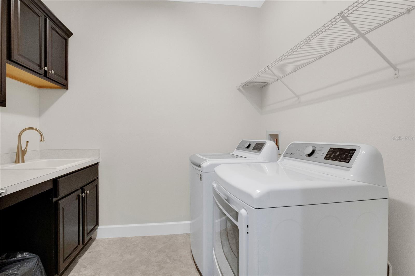 Image 27 of 46 For 13302 Roskin Lane