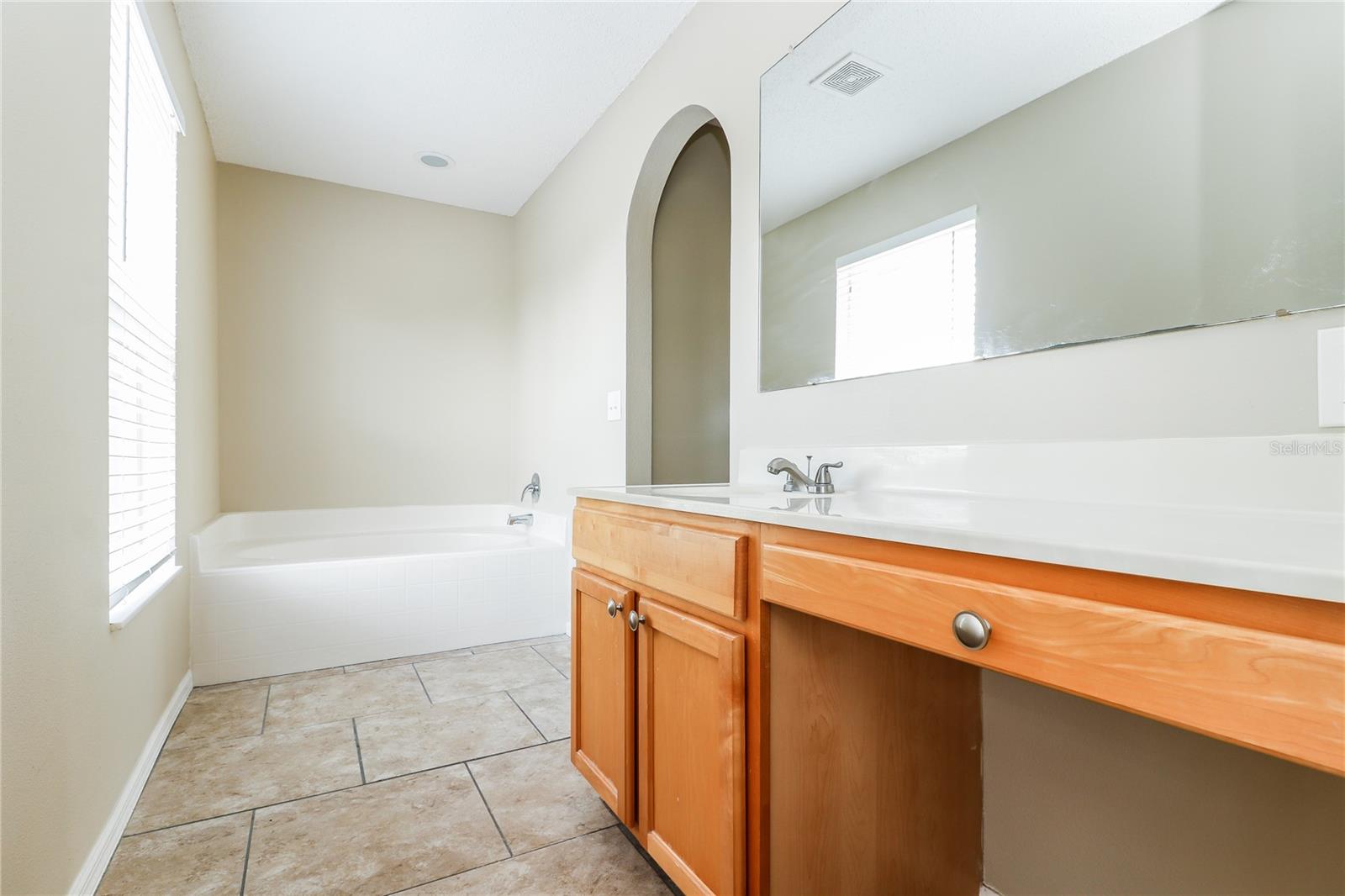 Image 10 of 17 For 13336 Brewster Road