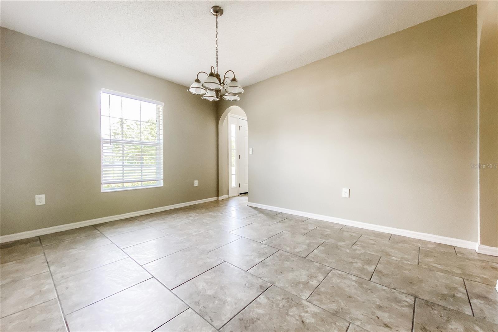 Image 3 of 17 For 13336 Brewster Road