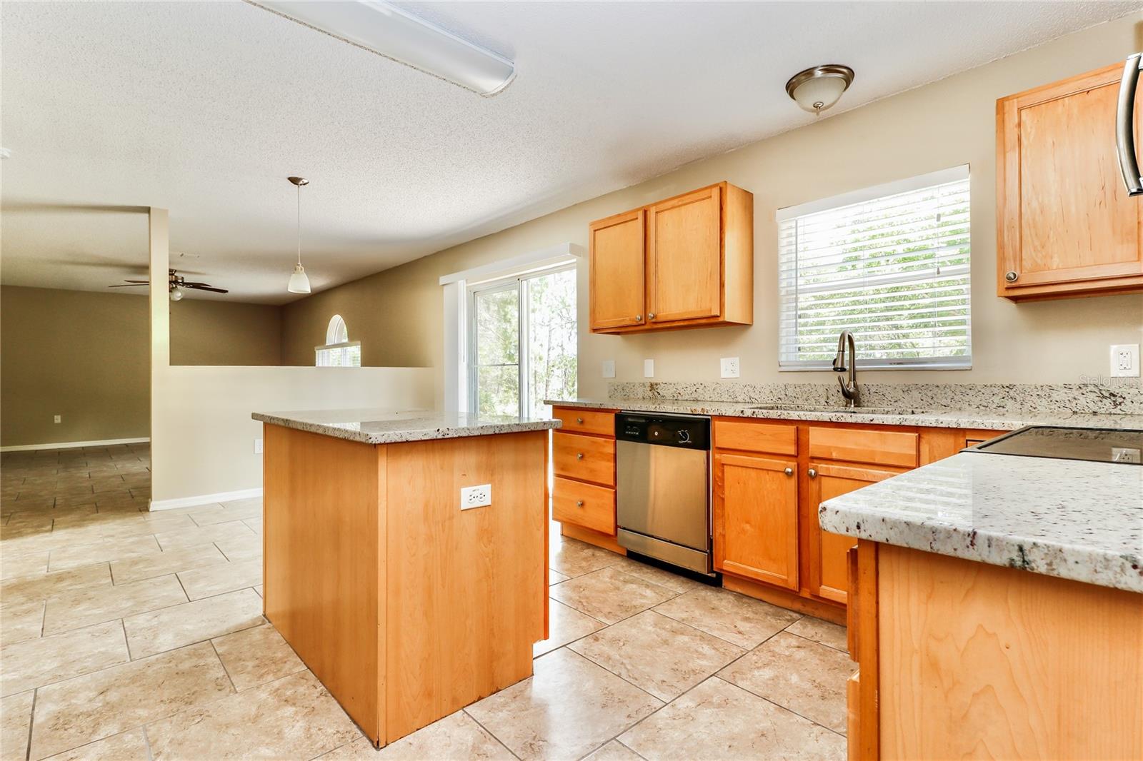 Image 5 of 17 For 13336 Brewster Road