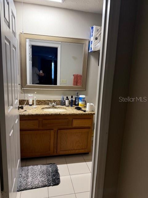 Image 11 of 21 For 1203 Clubside Drive 1203