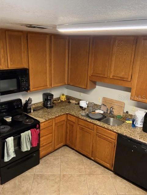 Image 4 of 21 For 1203 Clubside Drive 1203