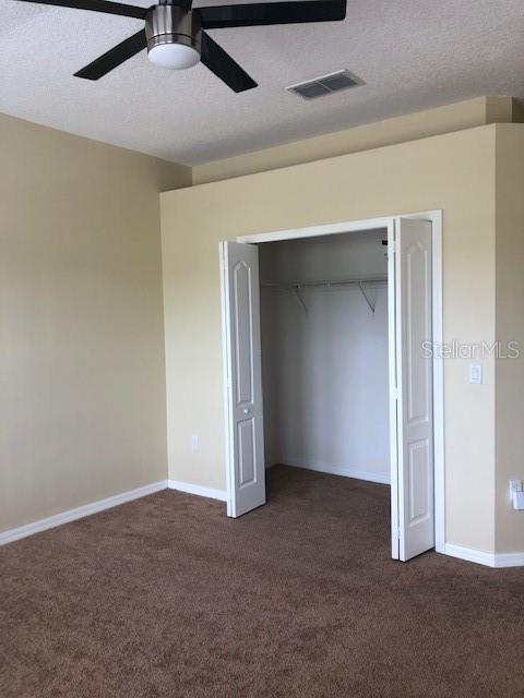 Listing photo id 11 for 10841 Derringer Drive