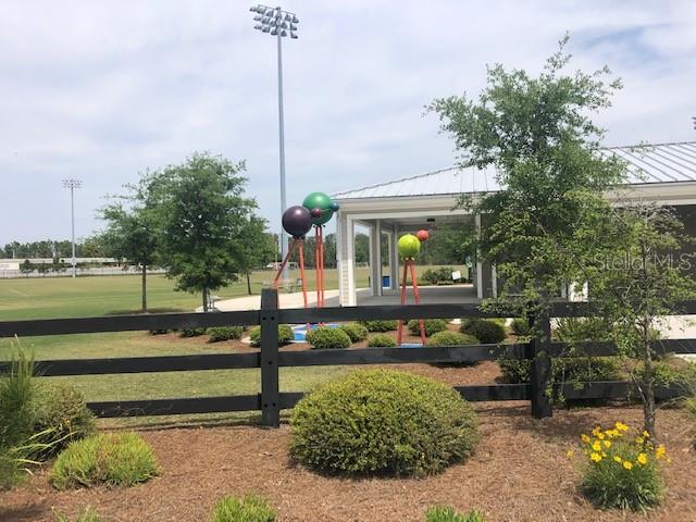 Listing photo id 32 for 10841 Derringer Drive