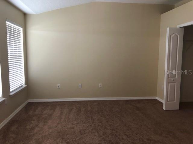 Listing photo id 6 for 10841 Derringer Drive