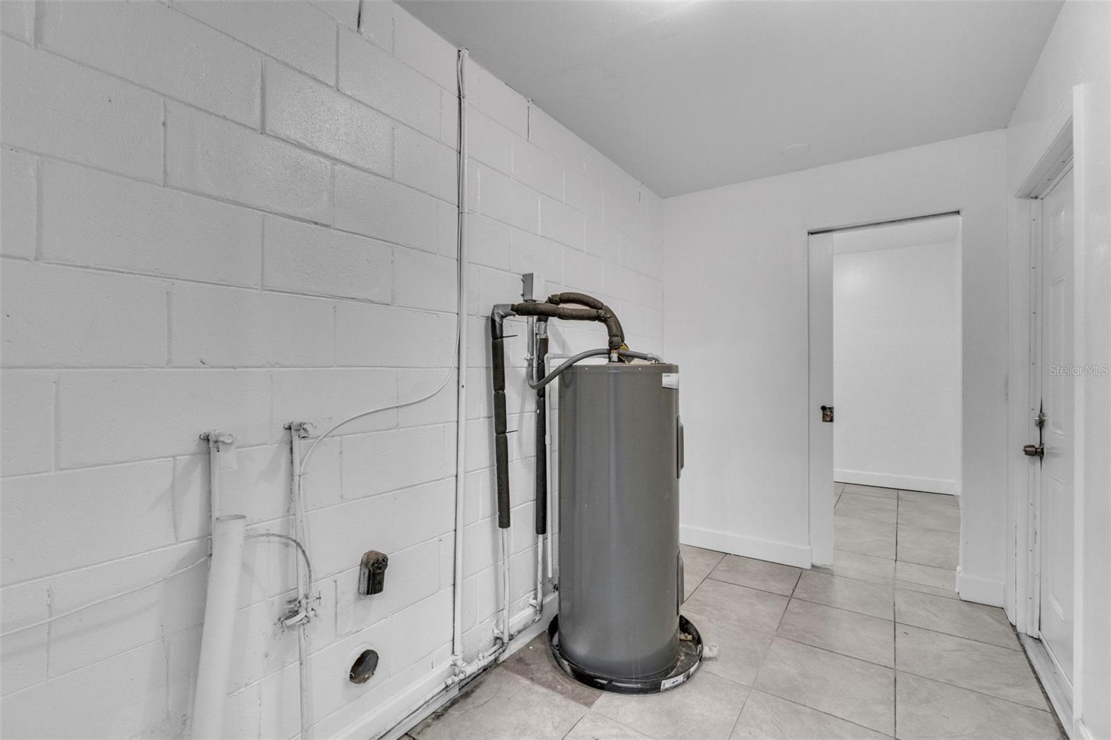 Image 15 of 39 For 107 Thrush Lane